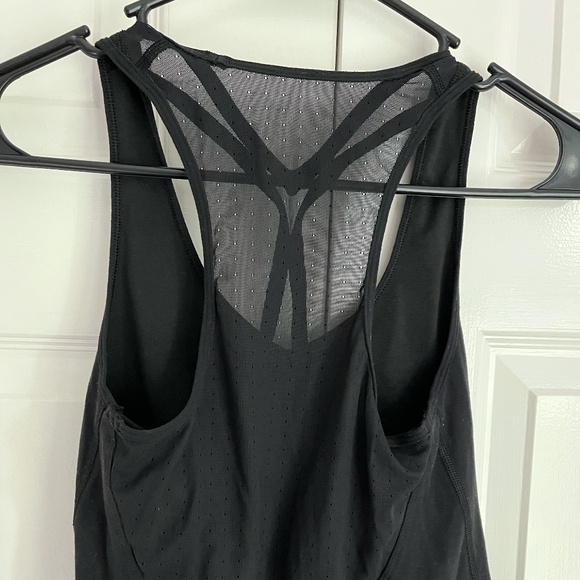 Lululemon Racerback Mesh Tank - Picture 4 of 4